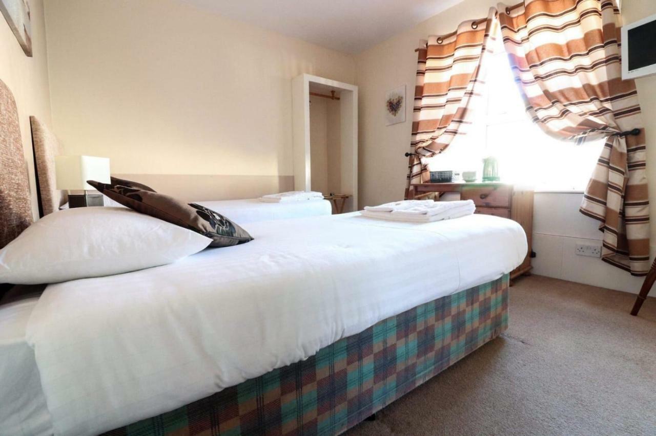 The Bridge Inn Tillicoultry Экстерьер фото